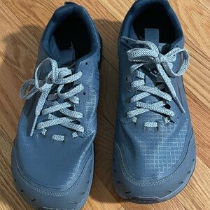 ALTRA trail runner